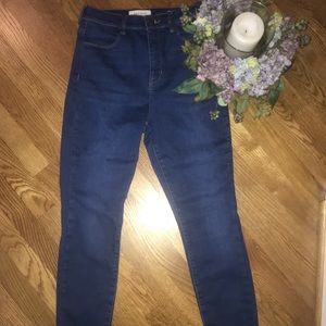 super high-rise ankle jegging